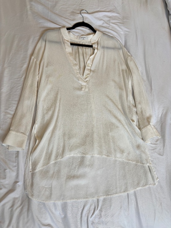 Babaton Tops - Aritzia Babaton 100% Cupro Blouse | Ivory Long Sleeve Tunic Top | XS